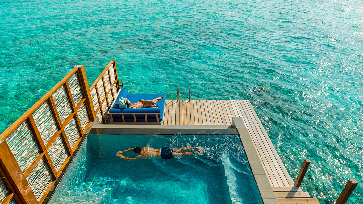 Villa pool